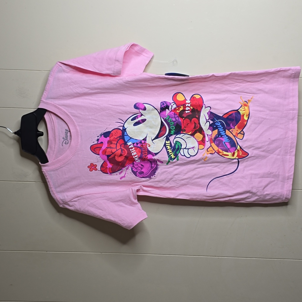 Women's Minnie Mouse Graphic Tee Shirt XS x Target